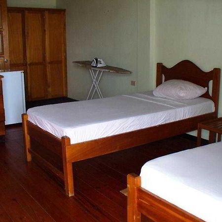 Tobago Island Suites Bethel Exterior photo